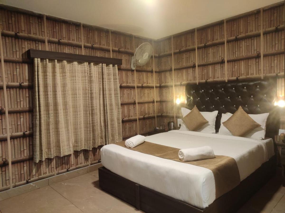Misty Rain Estate Hotel Madikeri Exterior foto