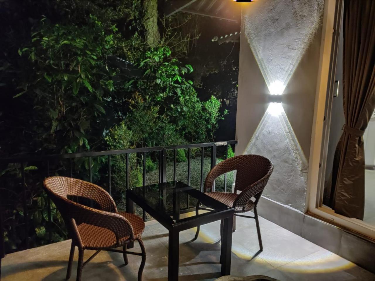 Misty Rain Estate Hotel Madikeri Exterior foto